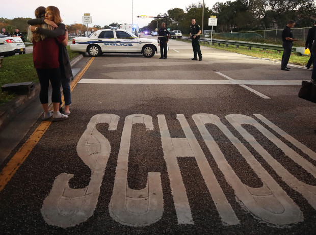 *** BESTPIX *** Florida Town Of Parkland In Mourning, After Shooting At Marjory Stoneman Douglas High School Kills 17